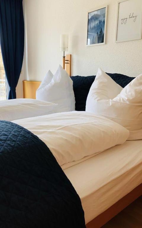 Am Landhaus - Gästezimmer&Frühstück Walsheim Exterior foto